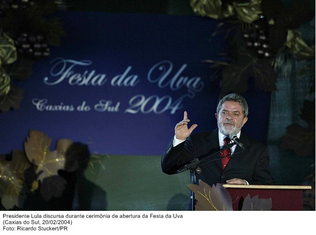 Presidente Lula discursa durante cerimônia de abertura da Festa da Uva.jpg