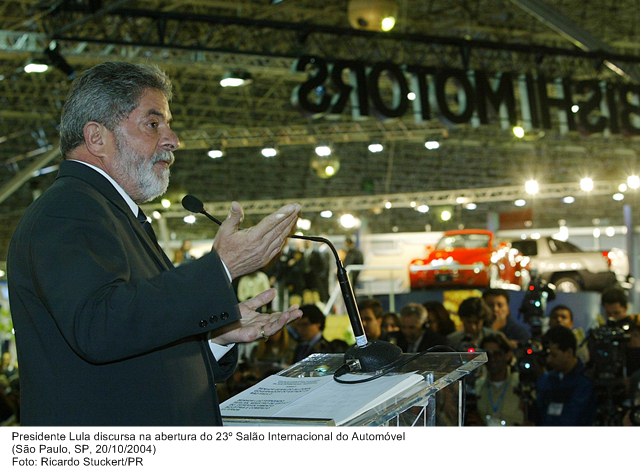 Presidente Lula discursa na abertura do 23º Salão Internacional do Automóvel.jpg