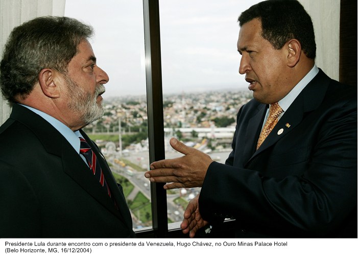 Presidente Lula durante encontro com o presidente da Venezuela, Hugo Chávez, no Ouro Minas Palace Hotel.jpg