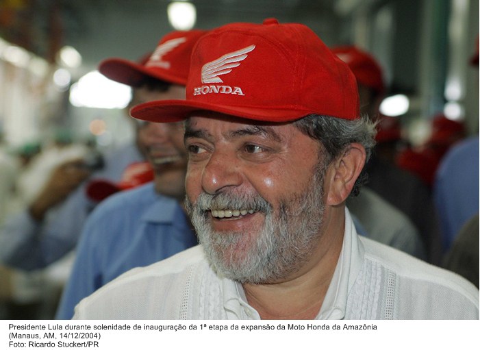 Presidente Lula durante solenidade de inauguração da 1ª etapa da expansão da Moto Honda da Amazônia (2).jpg