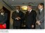 Presidente Lula e o presidente da Namíbia, Sam Nujoma, ao lado do ministro Celso Amorim e do ministro de Negócios Estrangeiros da Namíbia, Marco Hausiko.jpg