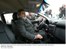 Presidente Lula em carro da Fiat, durante visita à fábrica de Betim. Ao fundo, o governador de MG, Aécio Neves.jpg