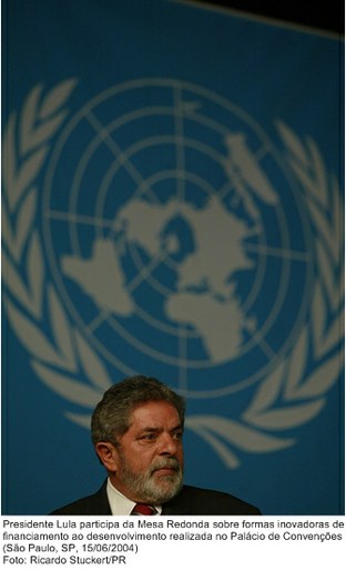 Presidente Lula participa da Mesa Redonda sobre formas inovadoras de financiamento ao desenvolvimento realizada no Palácio de Convenções.jpg