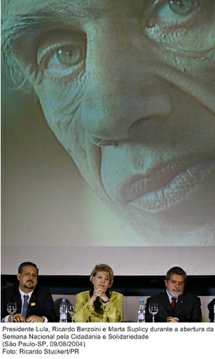 Presidente Lula, Ricardo Berzoini e Marta Suplicy durante a abertura da Semana Nacional pela Cidadania e Solidariedade.jpg