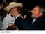 Presidente Lula cumprimenta criança integrante de grupo folclórico, na saída do Aeroporto Internacional de Vitória.jpg