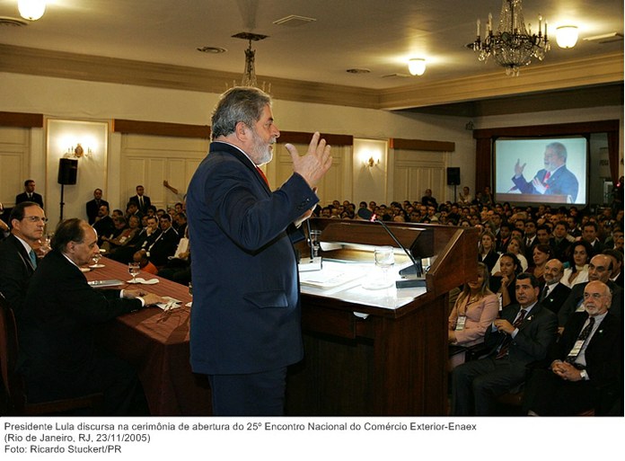 Presidente Lula discursa na cerimônia de abertura do 25º Encontro Nacional do Comércio Exterior-Enaex.jpg