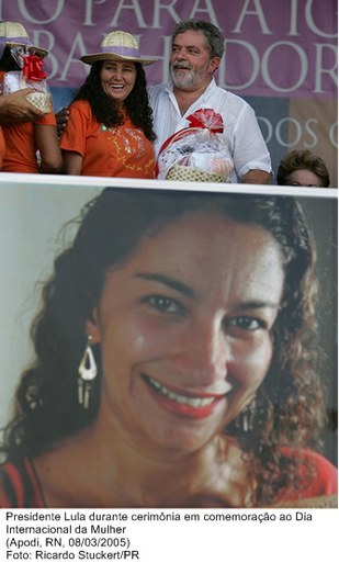 Presidente Lula durante cerimônia em comemoração ao Dia Internacional da Mulher.jpg