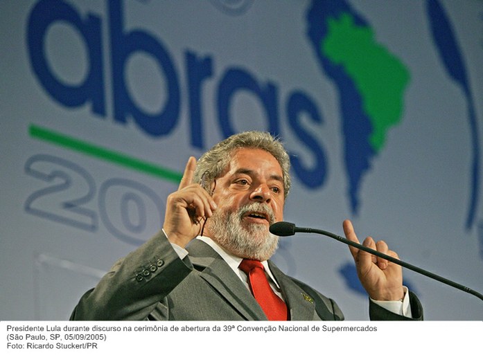 Presidente Lula durante discurso na cerimônia de abertura da 39ª Convenção Nacional de Supermercados (2).jpg
