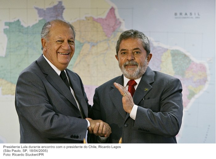 Presidente Lula durante encontro com o presidente do Chile, Ricardo Lagos.jpg