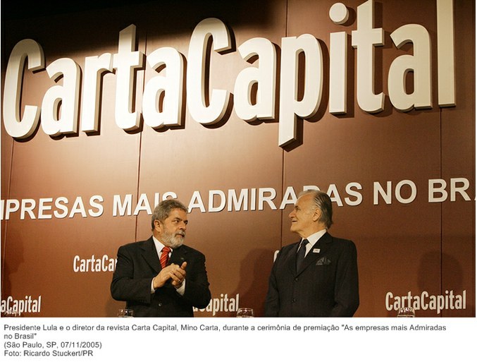 Presidente Lula e o diretor da revista Carta Capital, Mino Carta, durante a cerimônia de premiação As empresas mais Admiradas no Brasil.jpg