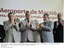 Presidente Lula, o min. do Turismo Walfrido Mares Guia, o gov. de Alagoas, Ronaldo Lessa, e o pres. do Senado, Renan Calheiros, durante inauguração do Aeroporto Internacional de Maceió.jpg