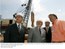 Presidente Lula, o prefeito de Belo Horizonte, Fernando Pimentel (esq), e o governador de MG, Aécio Neves (centro), durante visita às obras de duplicação da Avenida Antonio Carlos (2).jpg