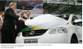 Presidente Lula observa carro da Volkswagen, que comemora produção de 15 milhões de veículos.jpg