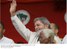 Presidente Lula saúda populares durante visita ao Assentamento Lulão.jpg
