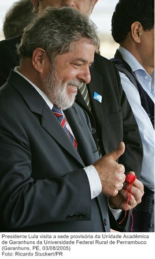 Presidente Lula visita a sede provisória da Unidade Acadêmica de Garanhuns da Universidade Federal Rural de Pernambuco.jpg