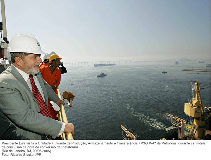 Presidente Lula visita a Unidade Flutuante de Produção, Armazenamento e Transferência FPSO P-47 da Petrobras, durante cerimônia de conclusão da obra de conversão da Plataforma.jpg
