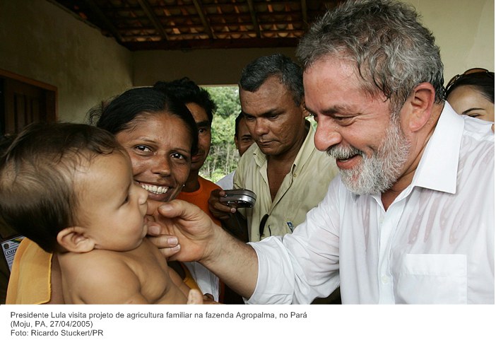 Presidente Lula visita projeto de agricultura familiar na fazenda Agropalma, no Pará.jpg