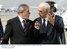 Presidente Lula conversa com o governador Cláudio Lembo na chegada a São Paulo.jpg