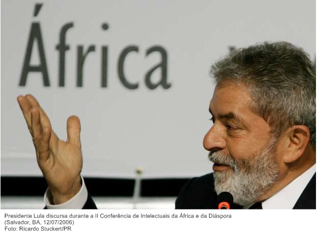 Presidente Lula discursa durante a II Conferência de Intelectuais da África e da Diáspora.jpg