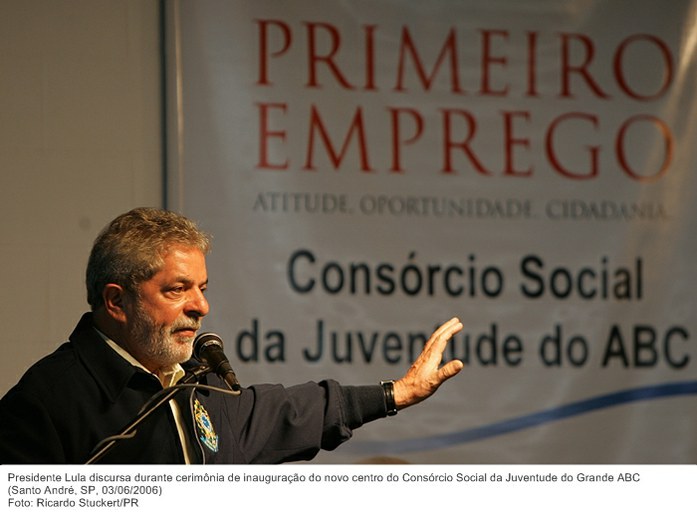 Presidente Lula discursa durante cerimônia de inauguração do novo centro do Consórcio Social da Juventude do Grande ABC.jpg