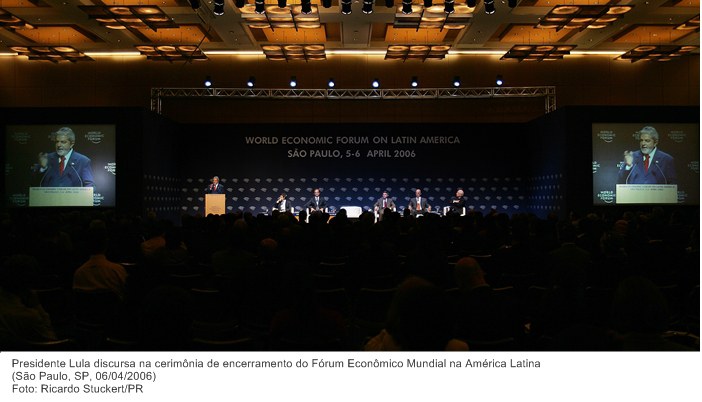 Presidente Lula discursa na cerimônia de encerramento do Fórum Econômico Mundial na Amércia Latina (2).jpg