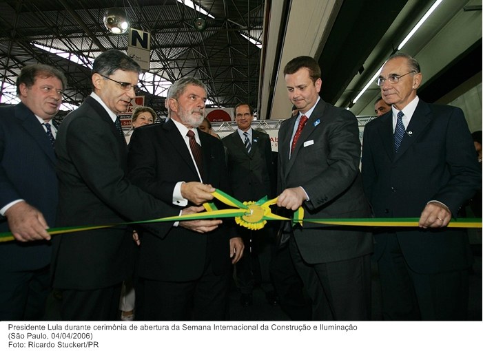Presidente Lula durante cerimônia de abertura da Semana Internacional da Construção e Iluminação.jpg
