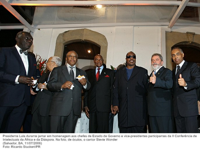 Presidente Lula durante jantar em homenagem aos chefes de Estado de Governo e vice-presidentes participantes da II Conferência de Intelectuais da África e da Diáspora.jpg
