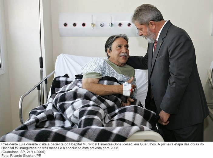 Presidente Lula durante visita a paciente do Hospital Municipal Pimentas-Bonsucesso, em Guarulhos.jpg