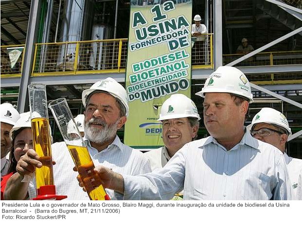 Presidente Lula e o governador de Mato Grosso, Blairo Maggi, durante inauguração da unidade de biodiesel da Usina Barralcool.jpg