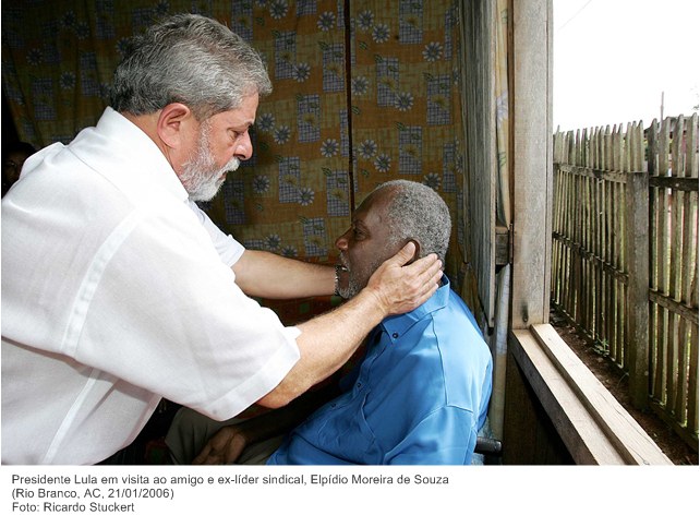 Presidente Lula em visita ao amigo e ex-líder sindical, Elpídio Moreira de Souza.jpg