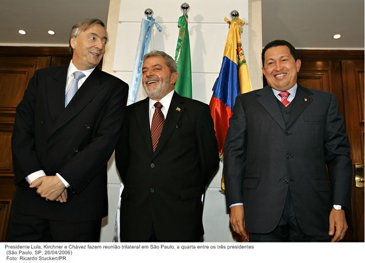 Presidente Lula, Kirchner e Chávez fazem reunião trilateral em São Paulo, a quarta entre os três presidentes.jpg