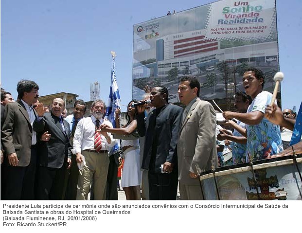 Presidente Lula participa de cerimônia onde são anunciados convênios com o Consórcio Intermunicipal de Saúde da Baixada Santista e obras do Hospital de Queimados.jpg