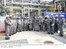 Presidente Lula posa para foto com equipe de funcionários da Petrobras, após participar do teste industrial para produção ao novo óleo diesel, H-Bio.jpg