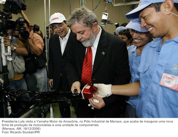 Presidente Lula visita a Yamaha Motor da Amazônia, no Pólo Industrial de Manaus, que acaba de inaugurar uma nova linha de produção de motocicletas e uma unidade de componentes.jpg