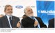 Presidente Lula, ao lado do governador da Bahia, Jaques Wagner, durante cerimônia que comemora a produção de 1 milhão de veículos no Complexo Industrial Ford Nordeste.