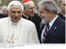 Presidente Lula conversa com a Sua Santidade, o Papa Bento XVI, que chegou hoje a São Paulo para uma visita de cinco dias ao País.