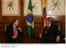 Presidente Lula conversa com o presidente da Colômbia, Álvaro Uribe, durante audiência no Rio de Janeiro.