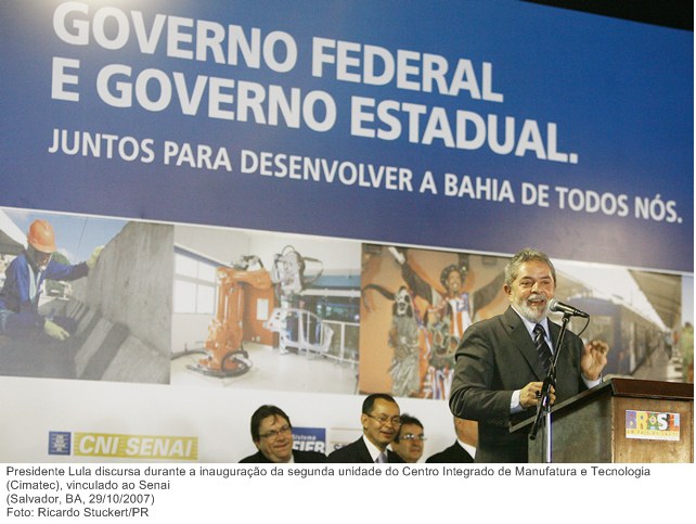 Presidente Lula discursa durante a inauguração da segunda unidade do Centro Integrado de Manufatura e Tecnologia (Cimatec), vinculado ao Senai.