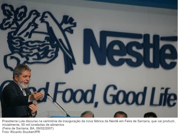 Presidente Lula discursa na cerimônia de inauguração da nova fábrica da Nestlé em Feira de Santana, que vai produzir, inicialmente, 50 mil toneladas de alimentos.