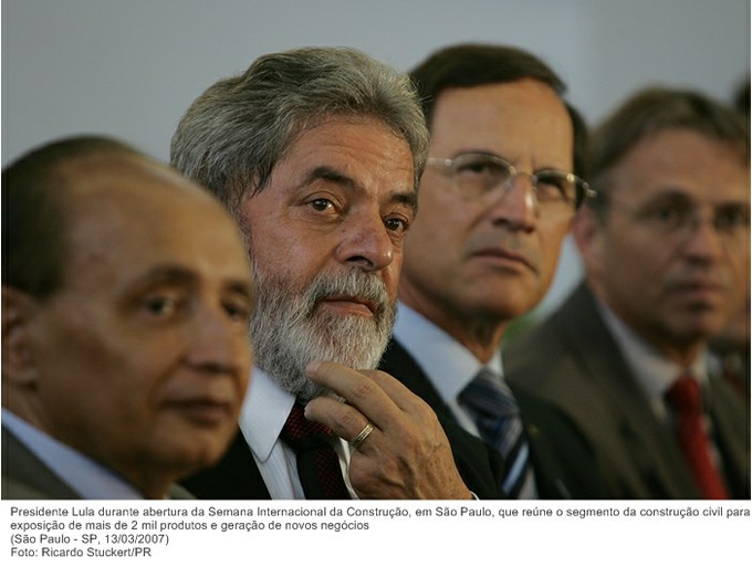 Presidente Lula durante abertura da Semana Internacional da Construção, em São Paulo, que reúne o segmento da construção civil para exposição de mais de 2 mil produtos.