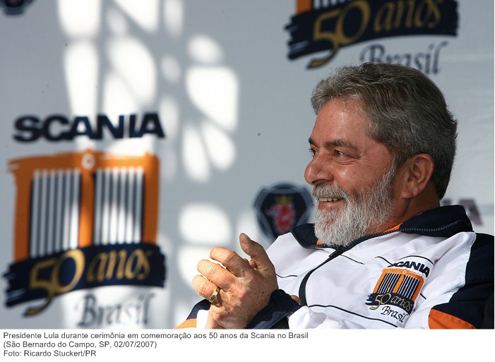 Presidente Lula durante cerimônia em comemoração aos 50 anos da Scania no Brasil.