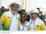 Presidente Lula e a primeira-dama Marisa Letícia, ao lado da ginasta Daiane dos Santos, durante visita à Vila do PAN.