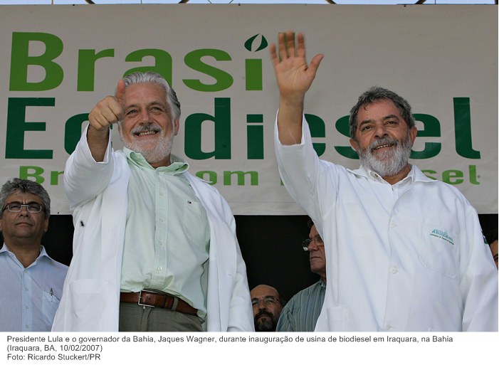 Presidente Lula e o governador da Bahia, Jaques Wagner, durante inauguração de usina de biodiesel em Iraquara, na Bahia.