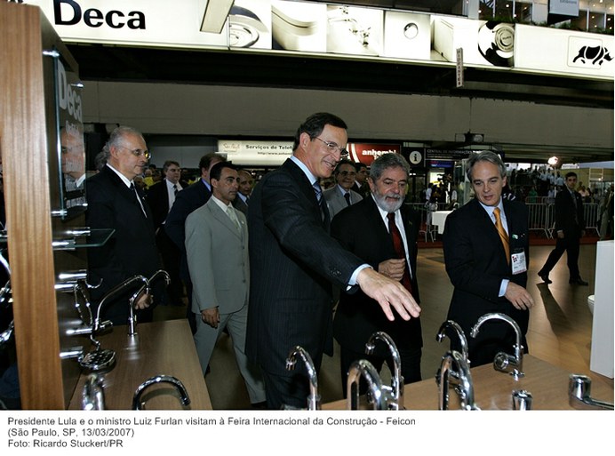 Presidente Lula e o ministro Luiz Furlan visitam à Feira Internacional da Construção - Feicon.