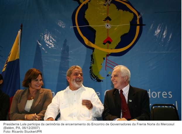 Presidente Lula participa da cerimônia de encerramento do Encontro de Governadores da Frente Norte do Mercosul.