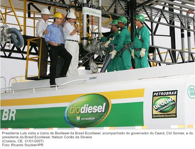 Presidente Lula visita a Usina de Biodiesel da Brasil Ecodiesel, acompanhado do governador do Ceará, Cid Gomes, e do presidente da Brasil Ecodiesel, Nelson Cortês da Silveira.