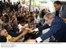 Presidente Lula cumprimenta o público presente à inauguração da Unidade de Pronto Atendimento 24h, de Campo Grande, no estado do Rio de Janeiro-RJ.