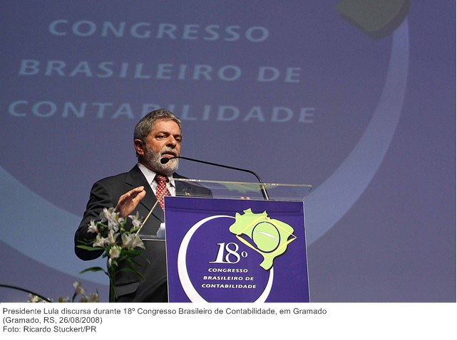 Presidente Lula discursa durante 18º Congresso Brasileiro de Contabilidade, em Gramado (2).