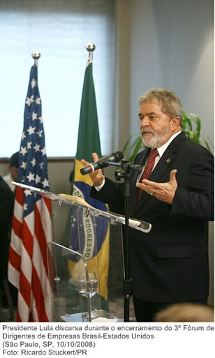 Presidente Lula discursa durante o encerramento do 3º Fórum de Dirigentes de Empresas Brasil-Estados Unidos.