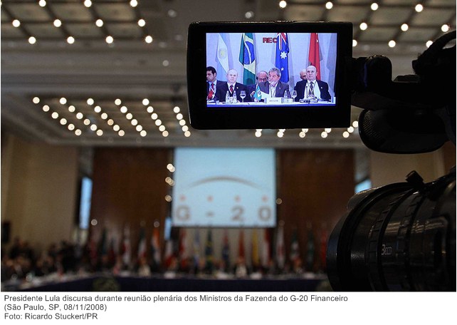 Presidente Lula discursa durante reunião plenária dos Ministros da Fazenda do G-20 Financeiro.